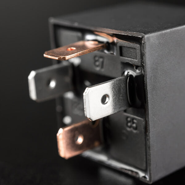12v 4pin by stedi
