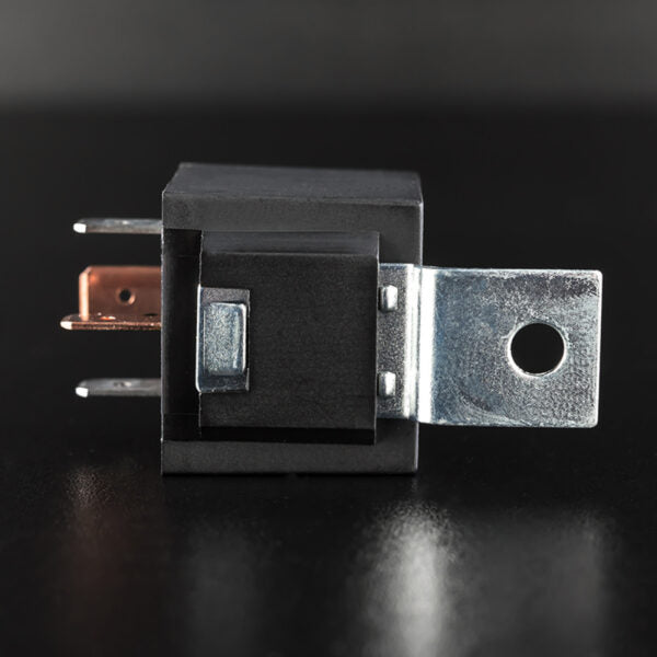 12v 4pin by stedi
