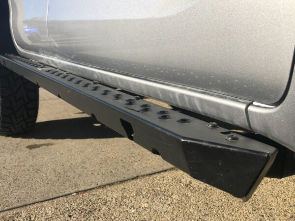 Hilux N80 Rock Sliders 2015