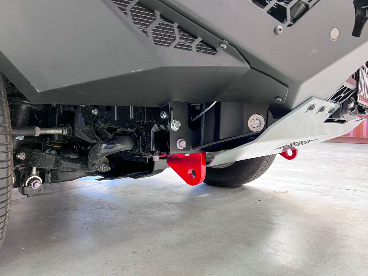 LC300_Predator_bar