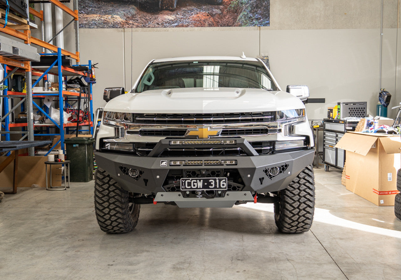 Silverado_Predator_bar