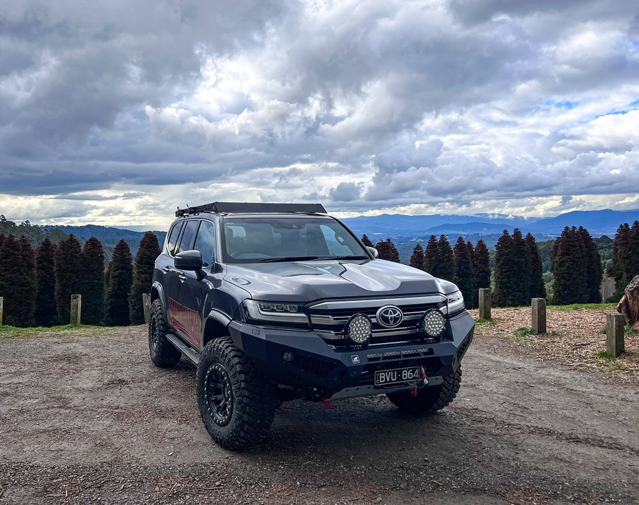lc300_predator_bar