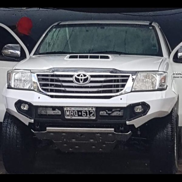 RHINO 4X4 3D EVOLUTION FRONT BAR - HILUX 2012-2015